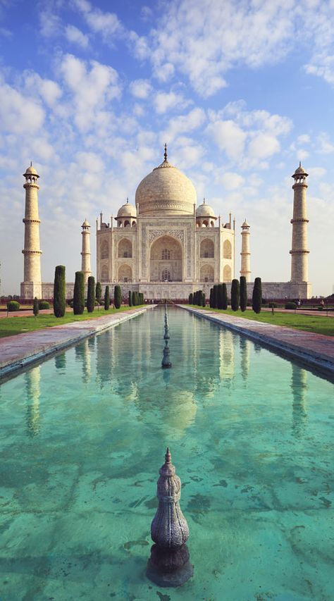 Taj Mahal Agra | Best Places To Visit In India Plus Things To Do | via @Just1WayTicket | Photo © dtemps/Depositphotos Tac Mahal, Taj Mahal India, Vacation Photography, Agra India, Visit India, India Tour, Future Goals, Tourist Places, World Best Photos