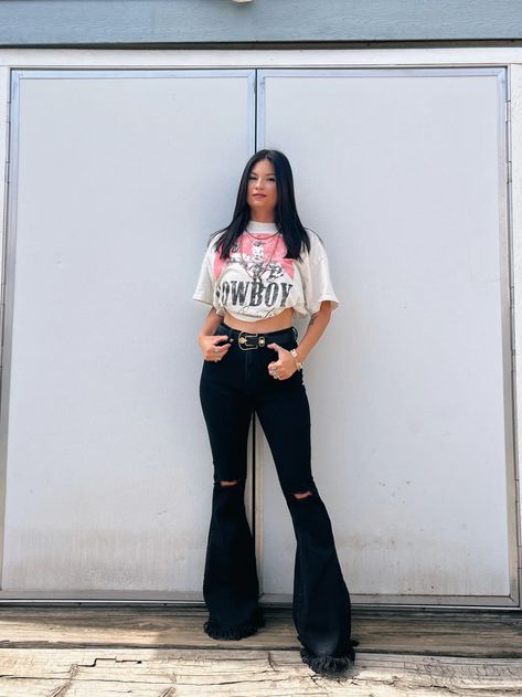 Farrah Distressed High Waisted Flares – Willow Boutique Ripped Flare Jeans Outfit, Goth Western Style, Black Distressed Jeans Outfit, Black Bell Bottoms Outfit, Black Flare Jeans Outfit, Black Bell Bottom Jeans, Warm Fall Outfits, November Fashion, Flare Jeans Outfit