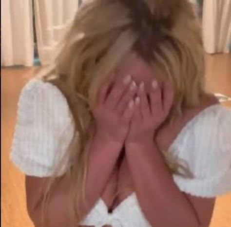 Britney Spears Meme, Britney Meme, Ricky Fort, Cool Man, Reaction Pics, Funny Meme, Spears, Britney Spears, Reaction Pictures