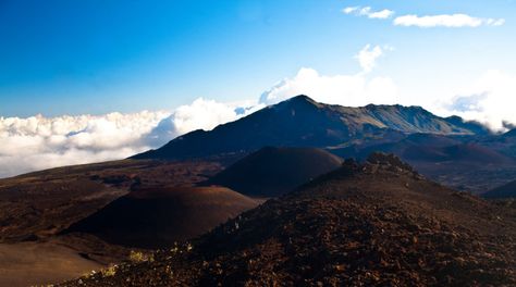 Haleakala National Park covers an area of approximately 33,200 acres, of which 19,200 acres are a wilderness area. Haleakala National Park, Light Pollution, Hawaiian Islands, Turquoise Water, Wonderful Places, Travel Around, Sunrise Sunset, The National, Maui