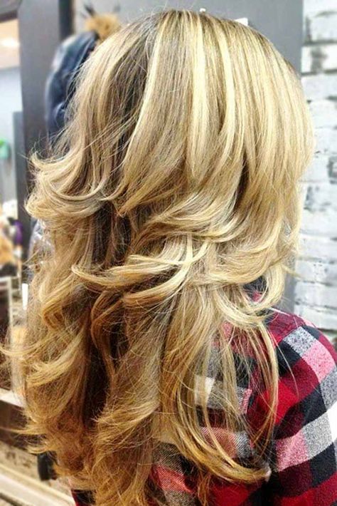 Short Shaggy Layers #longshaghaircut #shaghaircut #haircuts #longhair Long Shag Hairstyles, Long Shag Haircut, Long Shag, Haircuts For Long Hair With Layers, Thick Wavy Hair, Long Layered Haircuts, Hair 2018, Shag Hairstyles, Haircut For Thick Hair