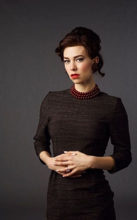 Vanessa Kirby as Petunia Evans The Crown Outfits, Vanessa Kirby The Crown, Crown Makeup, The Crown Series, The Crown Season, Crown Aesthetic, Vanessa Kirby, Princess Margaret, Fashion Tv