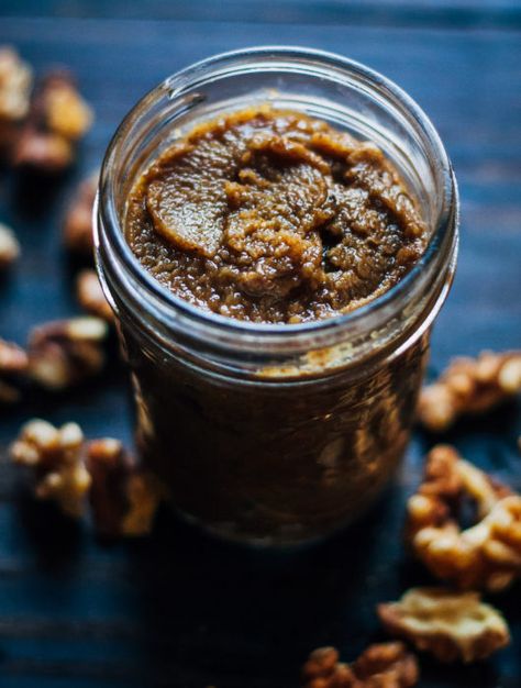 Gingerbread Walnut Butter Walnut Butter Recipe, Condiments Recipes, Nut Butter Recipes, Homemade Nut Butter, Walnut Butter, Walnut Recipes, Simply Quinoa, Paleo Food, Butter Recipes