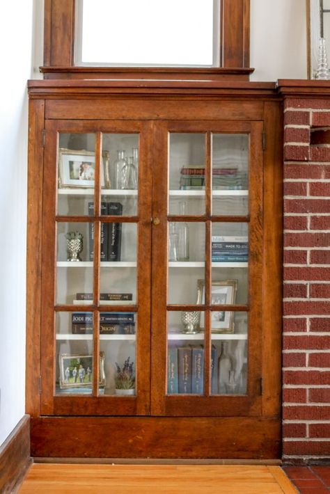 Craftsman built ins Victorian Home Built Ins, Craftsman Home Built Ins, Craftsman House Fireplace, 1920s Craftsman Bungalows Living Room, Eclectic Craftsman Interior, Craftsman Built In Bookshelves, Craftsman Built In Buffet, 1950s Built Ins, Craftsman Built Ins Fireplace