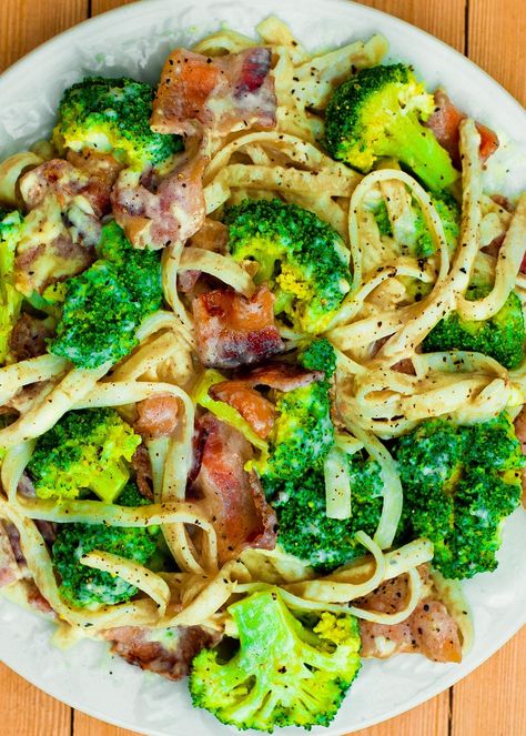 Bacon And Broccoli Pasta, Bacon Broccoli Pasta, Alfredo With Bacon, Broccolini Pasta, Bacon And Broccoli, Fettuccini Alfredo, Bacon Carbonara, Broccoli Pasta Recipe, Chicken Broccoli Pasta