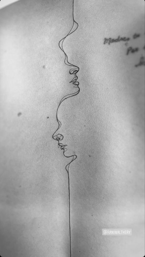 Two Faces In One Drawing, Two Faces Line Art Tattoo, One Line Two Faces Tattoo, Two Face Gemini Tattoo, Gemini Tattoo Faces, Fine Line Face Drawing, 2 Faces Tattoo Line, One Line Spine Tattoo, Two Face Line Tattoo