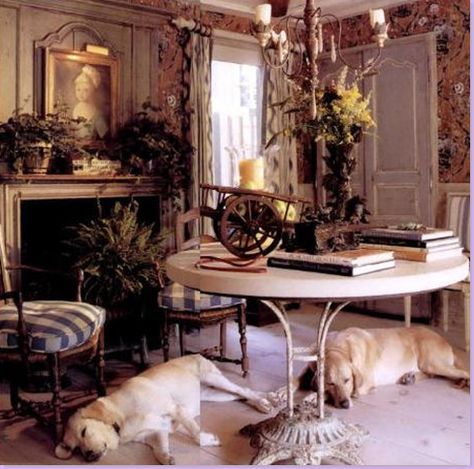 Charles Faudree @ Cote de Texas Charles Faudree French Country, Charles Faudree, French Country Design, Enchanted Home, French Cottage, French Country Cottage, French Interior, French Country House, Pierre Frey