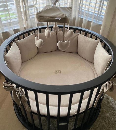 Luxury Baby Nursery, Cozy Baby Room, Baby Nursery Inspiration, Baby Wishlist, Baby Room Themes, Baby Room Inspiration, Nursery Room Inspiration, Baby Inspiration, Baby Necessities