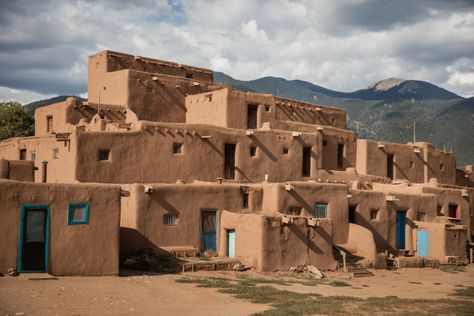 Taos Pueblo Mexico Road Trip, Mexico Tourism, New Mexico Road Trip, Taos Pueblo, Angel Fire, Mexico Trip, Adventure Guide, Indian Tribes, Vernacular Architecture