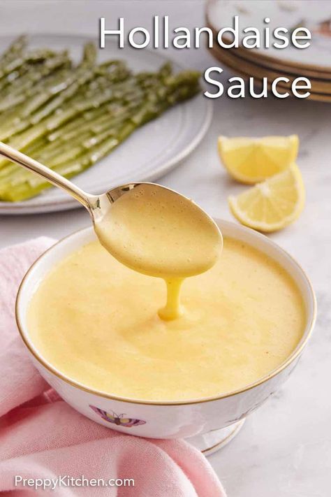 If you love eggs benedict and have 10 minutes to spare, you need to add this easy hollandaise sauce recipe to your repertoire! This tangy, rich, and creamy sauce comes together with just a few pantry staples and minimal effort. Hollandaise Sauce Recipe, Hollandaise Recipe, Easy Hollandaise, Easy Hollandaise Sauce, Homemade Hollandaise Sauce, Recipe For Hollandaise Sauce, Easy Thanksgiving Recipes, Summer Recipes Dinner, Easy Summer Meals