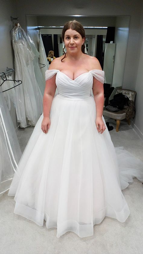 Plus Size Organza Wedding Dress, Classic Ballgown Wedding Dress Simple, Plus Size Wedding Dresses Strapless, Mid Size Bride, Deb Ball, Pink Sparkly Dress, Jamaican Wedding, Plus Wedding Dresses, Satin Ball Gown