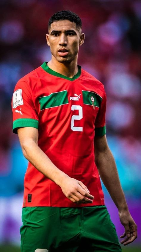 Achraf Hakimi Morocco, Ashraf Hakimi, World Best Football Player, Achraf Hakimi, Surfer Guys, Best Friend Quotes Meaningful, Soccer Boyfriend, Trick Shots, Hey Handsome