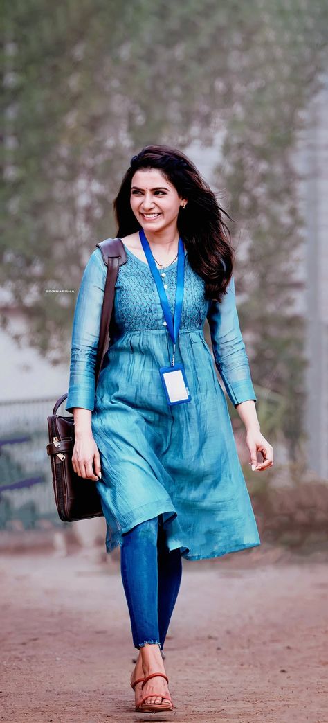 Samantha Dressing Style, Samantha Photos In Saree, Samantha Hairstyles, Jens Top, Kushi Movie, Kurtha Tops, Samantha Latest, Samantha Prabhu, Samantha In Saree