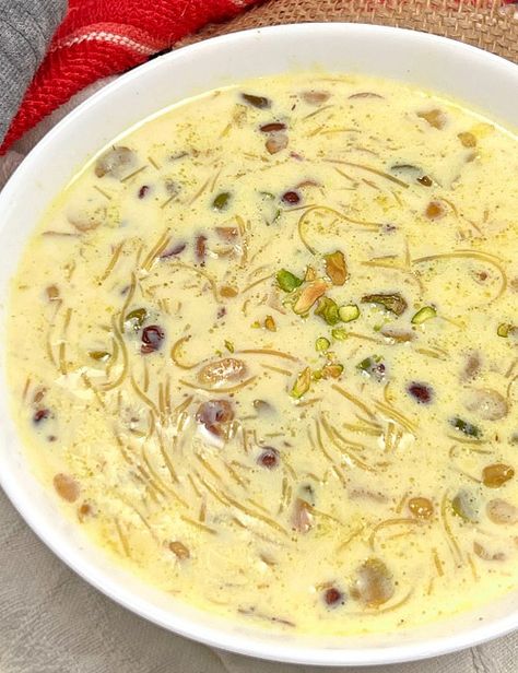 Sheer Khurma Recipe Sheer Khurma, Breakfast Sides Dishes, Strawberry Rhubarb Jam, Paneer Dishes, Date Pudding, Wheat Thins, Persian Language, Cooking Measurements, Tamarind Chutney