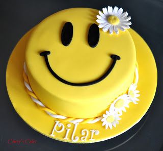 Cherrys Cakes: Happy Face Smiley Cake, Emoji Birthday Cake, Midnight Cake, Emoji Cake, Savory Cakes, Face Cake, Pear Cake, Magic Cake, Salty Cake