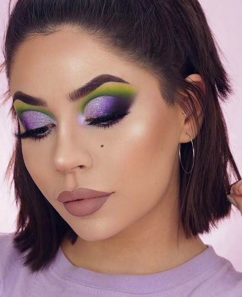 Makeup To Go With Purple Hair, Purple Green Halloween Makeup, Colorful Witch Makeup, Celia Monsters Inc Makeup, Daphne Inspired Makeup, Green Purple Eye Makeup, Daphne Makeup Look, Purple And Green Eye Makeup, Green And Purple Makeup Look