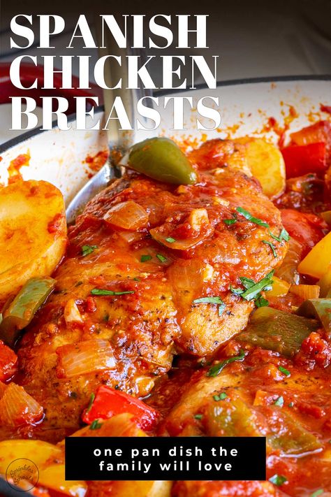 Chicken Thigh Bell Pepper Recipe, Chicken Breast Bell Pepper Recipes, Mexican Chicken And Potatoes Recipes, Chicken With Bell Peppers And Onions, Spanish Chicken Breast Recipe, Spanish Chicken Recipe, Chicken Breast Dinner Ideas Healthy, Spanish Baked Chicken, Chicken And Bell Pepper Recipes