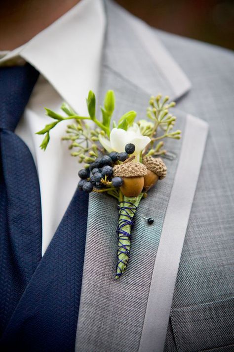 Boutonniere Alternative, Fall Boutonnieres, Groom Boutonniere, Boutonniere Wedding, Groom And Groomsmen, Wedding Groom, Boutonniere, Unique Weddings, Winter Wedding