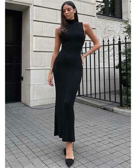 Sizzling hot deal! Sleeveless Knitwear Turtleneck Long Maxi Dress For Women, available at a unbeatable price of £17.90 Ignite the town! #tall #womens #long #bespoke #fashion #style #mens #pants #shorts #clothing Dirndl Outfit, Turtleneck Sleeveless, Long Knitted Dress, Elegant Girl, Club Party Dresses, Sleeveless Bodycon Dress, Ribbed Dress, Bodycon Maxi Dresses, Mini Robes