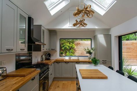 Home • Instagram Velux Windows Kitchen, Pitched Roof Extension, Single Pane Window, Single Patio Door, Kitchen Patio Doors, Vaulted Ceiling Lighting, Skylight Kitchen, Roof Lights, Cute Living Room