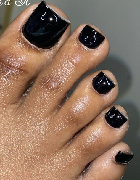 Black Feet Nails Pedicures, Black Acrylic Pedicure, Black Nail Pedicure, Black Toenail Polish, Black Nails Toes, Black French Tip Nails And Toes, Black Toes Black Women, Toe Nails Ideas Black Women, Black Toes And Nails