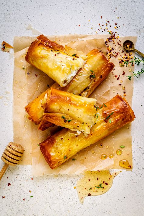 Phyllo Appetizers, Feta Rolls, Crispy Feta, Philo Dough, Phyllo Dough Recipes, Phyllo Recipes, Phyllo Pastry, Honey Drizzle, Greek Appetizers