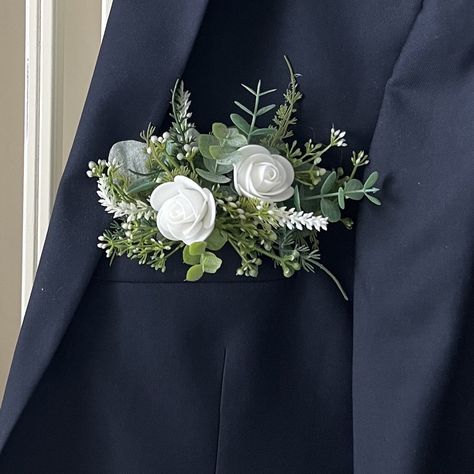 Eucalyptus Pocket Boutonniere, Pocket Boutineer, Lambs Ear Wedding, Pocket Square Boutonniere, Boutineer Ideas, Men Flowers, Greenery Boutonniere, Pocket Boutonniere, Prom Corsage And Boutonniere