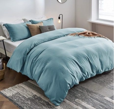 The Top Pet Hair-Resistant Bedding and Dog-Friendly Sheets Home Bedroom Design, Bedding Queen, Boho Duvet Cover, Flannel Duvet Cover, Boho Duvet, Blue Duvet, King Size Duvet Covers, King Duvet Cover Sets, Blue Duvet Cover