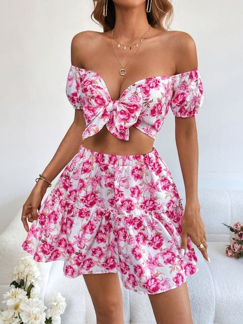 Short Flare Skirt, Outfits For Beach, Summer Day Dresses, Off Shoulder Crop Top, Crop Top Skirt, Crop Top Outfits, Top Crop, Shoulder Crop Top, Drawing Challenge