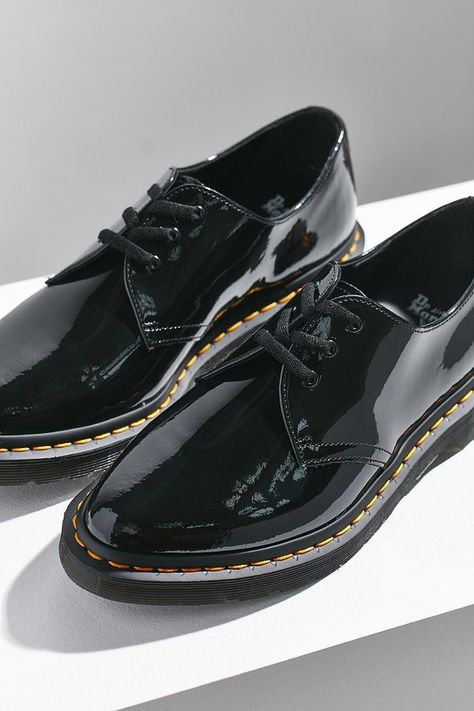 Dr. Martens Dupree Patent Leather 3-Eye Shoe Patent Leather Oxfords, Oxford Shoes Outfit, Punk Shoes, Black Dress Shoes, Patent Leather Shoes, Mode Casual, Shoe Company, High Heel Pumps, Womens High Heels