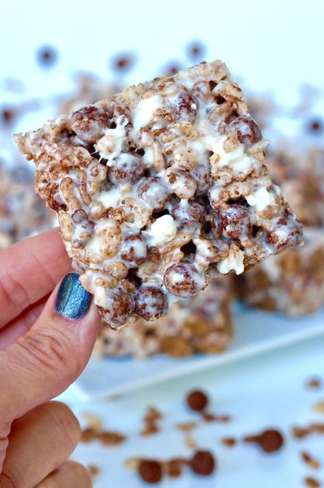 Cocoa Puff Krispies Treats Coco Puff Treats, Coco Puffs Recipe, Pinterest Meals, Puff Dessert, Cocoa Krispies, Cocoa Puffs, Krispie Treats Recipe, Homemade Recipes Dessert, Krispies Treats