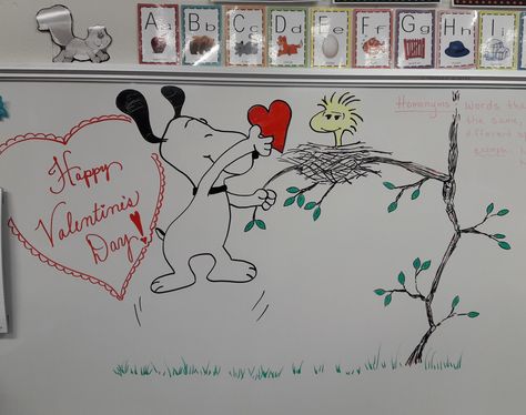 Valentine's Day Valentines Day White Board Ideas, Valentine’s Day Whiteboard Ideas, Valentines White Board Ideas, Erase Board Drawings, Dry Erase Board Drawings, Valentine Chalkboard Art, Fav Teacher, Dry Erase Board Art, Work Doodles