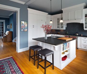 Onto the kitchen. Blue has long been a charming and classic kitchen color. But with all of the modern finishes available today, you can really take it to another level, and do so much design-wise. Check out how these kitchens rock the blue. Traditional Kitchen by Brookline Interior Designers & Decorators Jonathan Cutler, AIA Eclectic … … Continue reading → Country Kitchen Paint Colors, Blue Kitchen Walls, Grey Kitchen Walls, Grey Blue Kitchen, Kitchen Walls, Kitchen Wall Colors, Amazing Kitchen, Kitchen Paint Colors, Blue Kitchen