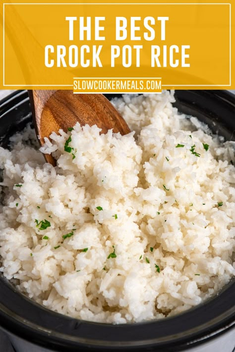 Close up of rice in a crock pot. Crock Pot White Rice, Easy Rice Crockpot Recipes, Rice In Crock Pot Recipe, Slow Cooker White Rice, Rice Slow Cooker Recipes Crockpot, Slow Cooker Rice Pilaf, Rice In The Crockpot How To Cook, Crockpot Minute Rice, White Rice Crockpot Recipes