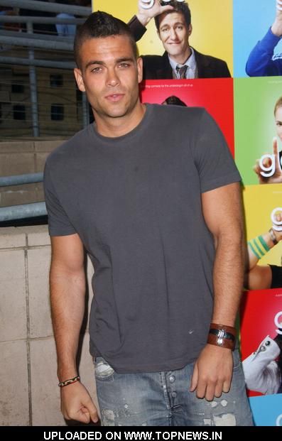 Mark Salling :D GLEE Glee Puck, Farewell Letter, Noah Puckerman, Mark Salling, Idol Worship, Gallery Pictures, Magazine Images, Holy Moly, Glee Cast