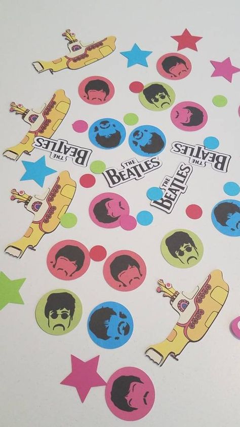 Beatles Party Decorations, Beatles Themed Party, Beatles Birthday Party, Beatles Birthday, Beatles Party, Cd Idea, Confetti Table, Hippie Party, Sgt Pepper