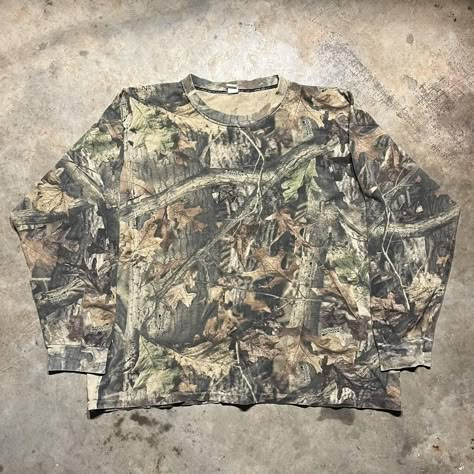 Vintage 90s Realtree Camo Long Sleeve Boxy... - Depop Thrift Finds Clothes, Realtree Shirt, Thrift Manifest, Manifest Board, Bday Wishlist, Camo Long Sleeve, Boxy Shirt, Camo Shirt, Camo Tee