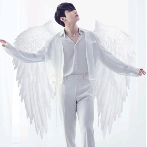 Weverse - BTS Weverse Jungkook Angel, Angel Jungkook, Eren Aot, Jimin Fanart, Jungkook Selca, Bts Concept Photo, Army Wallpaper, Army Girl, Jungkook Abs