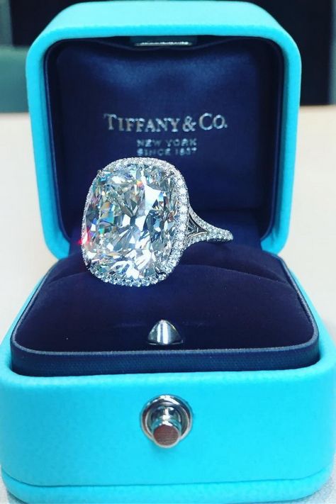 Tiffany Co Engagement Rings, Big Engagement Ring, Engagement Ring Tiffany, Tiffany Engagement, Big Diamonds, Big Wedding Rings, Tiffany Engagement Ring, Tiffany Diamond, Engagement Rings Sale