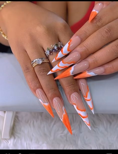 Summer Nail Inspo Stiletto, Stilleto Nails 2024, Grafitti Nails, 2024 Nail Designs, Summer Nails Stiletto, Cute Stiletto Nails Designs, Nail Designs Stiletto, Nail Designs Minimalist, Summer Nails Long