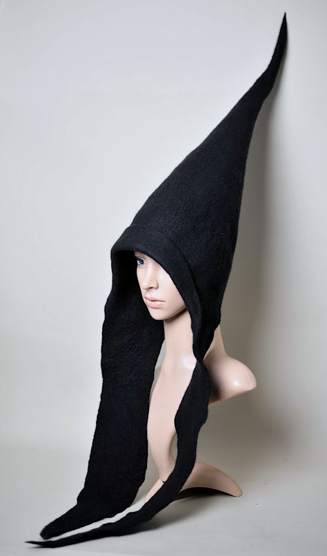 Black long pointy hat. Witch Wizard hat. Perfect hat for a druid, pixie or gnome cosplay.  This pointy hat is made of extra fine merino wool, this makes it very soft and pleasant to wear.  I make my hats using traditional hand wet-felting technique, I don't use any stiffeners or stitches, just wool, warm water and the power of my hands :) It is not only decorative costume hat - you can wear it daily! Felt is a very durable material. It's windproof and water repellent. It will keep your head warm Leather Witch Hat, Modern Wizard Fashion, Gnome Cosplay, Wizard Hat Pattern, Dnd Hat, Velvet Witch Hat, Fantasy Hats, Wizards Hat, Fantasy Hat