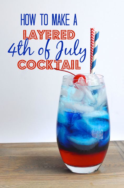 Red White Blue Cocktail, Blue Mocktail, Fourth Of July Drinks, School Leggings, 4th Of July Cocktails, Easy Alcoholic Drinks, Blue Drink, Blue Drinks, Non Alcoholic Cocktails