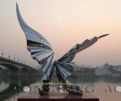 Butterfly Statue, Butterfly Installation, Sculpture Landscape, Butterfly Sculpture, Street Landscape, Landscape Sculpture, Cheetah Statue, Environmental Sculpture, Stainless Steel Sculpture