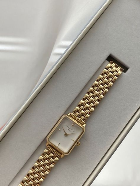 Wrist Watch And Bracelets, Gold Classy Bracelet, Wrist Watches For Women Classy, Gold Watch For Ladies, Aesthetic Watch For Women, Casual Accessories Jewelry, Gold Feminine Watch, Stainless Steel Rings Womens, Women Accessories Jewelry Classy