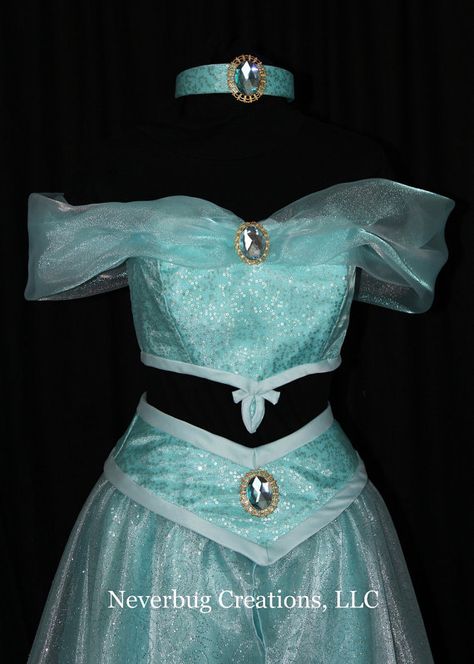 This costume was created to replicate the redesign for this character. This is a custom, professionally sewn costume. All seams are finished by serging and straight stitched for strength and a professional finish. Nothing is left unfinished- avoiding any itchiness that would cause Princess Jasmine Dress, Disney Princess Inspired Outfits, Princess Jasmine Costume, Princess Inspired Outfits, Costume Carnaval, Disney Jasmine, Goddess Costume, Jasmine Dress, Custom Costumes