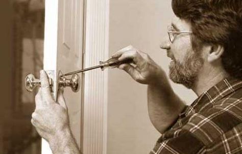 A step-by-step guide from This Old House master carpenter Norm Abram Stripped Screw, Home Fix, This Old House, Diy Repair, Home Repairs, Home Ownership, Diy Home Improvement, Repair And Maintenance, Home Maintenance