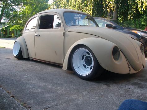 VWVortex.com - 63 bug slammed AIRRIDE WIDEBODY Old Volkswagen Beetle, Vw Bug Slammed, Old Volkswagen, Custom Vw Bug, Vw Rat Rod, Vw Super Beetle, Vw Combi, Vw Sedan, The Beetle