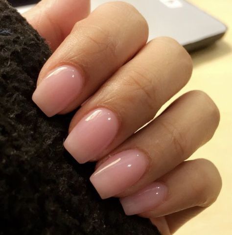 Nails Gorgeous, Shellac Nail Designs, Makeup Nails Art, Short Coffin Nails, Nails Polish, Shellac Nails, Glitter Girl, Summer Acrylic Nails, Pink Nail