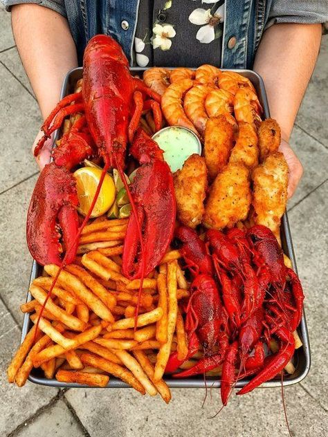 Fastfood Aesthetic, American Street Food, Food Western, American Snacks, Extreme Food, Seafood Boil Recipes, American Street, Western Food, Food Stall