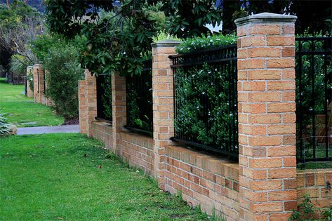 Brick fence by Robert Wojciechowski, via Flickr Italian Fence Ideas, Brick Perimeter Wall, Wood And Brick Fence, Brick And Iron Fence Ideas, Fencing On Top Of Brick Wall, Brick Privacy Fence, Brick And Wood Fence, Fence With Plants, Fence Brick